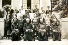 1957: Seminário de Frei Galvão - Turma aprovada para Agudos, com vários seminaristas de Santos